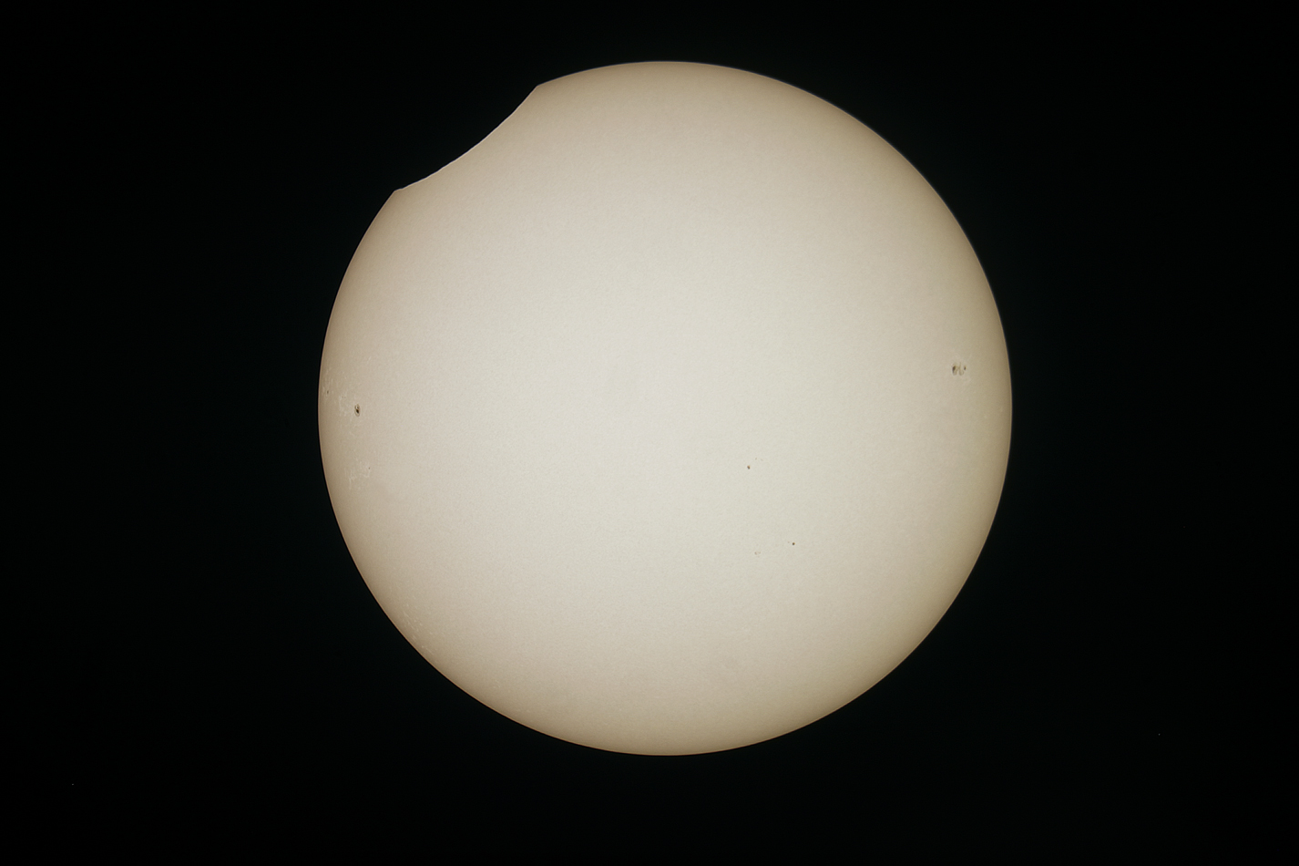 Eclipse parcial de Sol del 25-10-2022