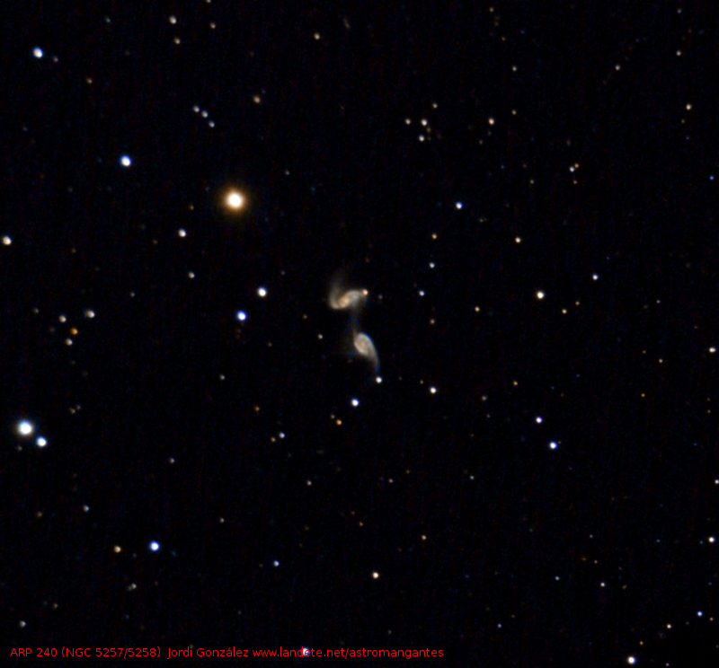 Arp 240 - Galaxias interactivas